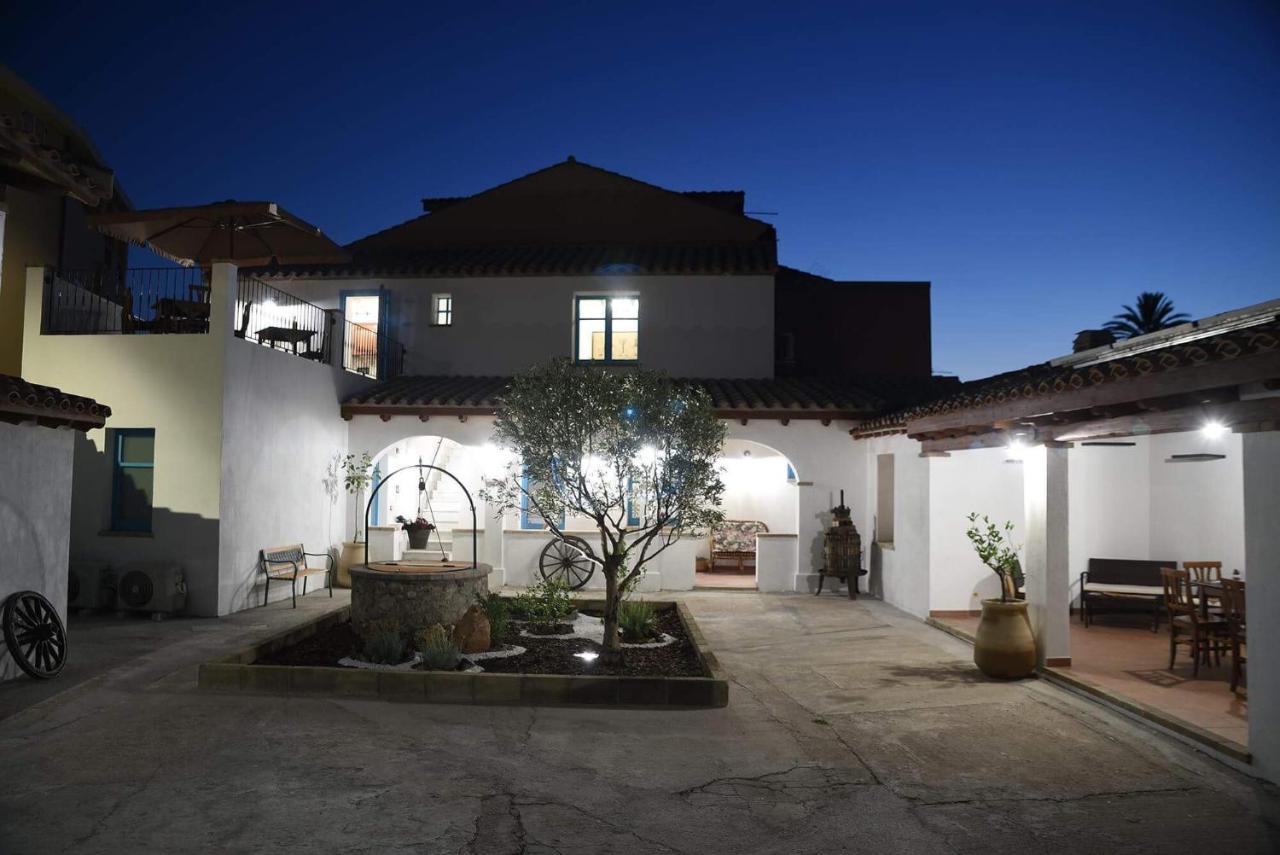 Centu Concas Bed and Breakfast Muravera Buitenkant foto