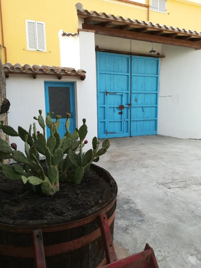 Centu Concas Bed and Breakfast Muravera Buitenkant foto