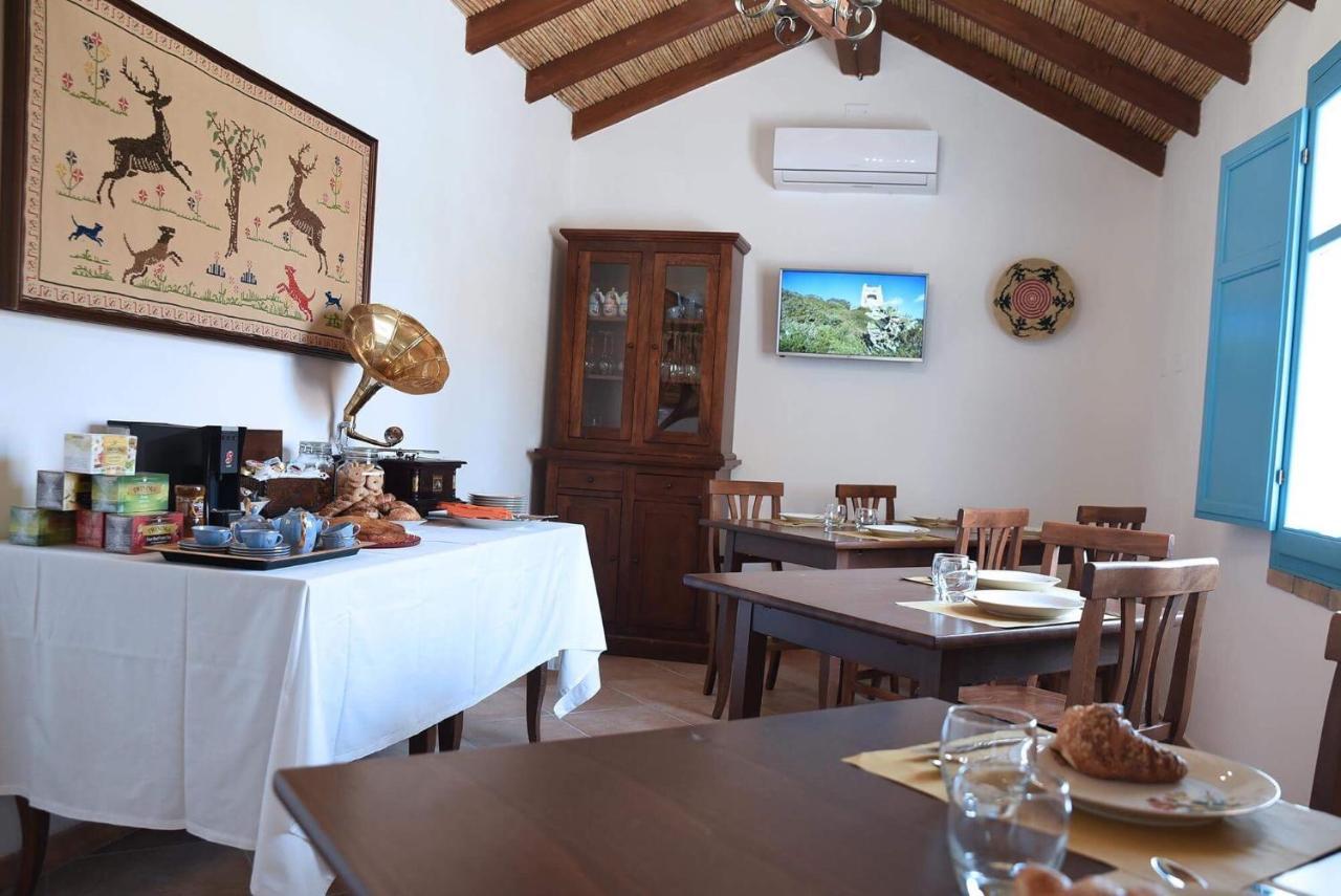 Centu Concas Bed and Breakfast Muravera Buitenkant foto