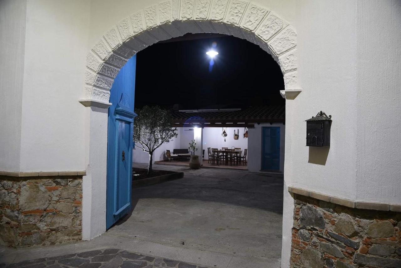 Centu Concas Bed and Breakfast Muravera Buitenkant foto