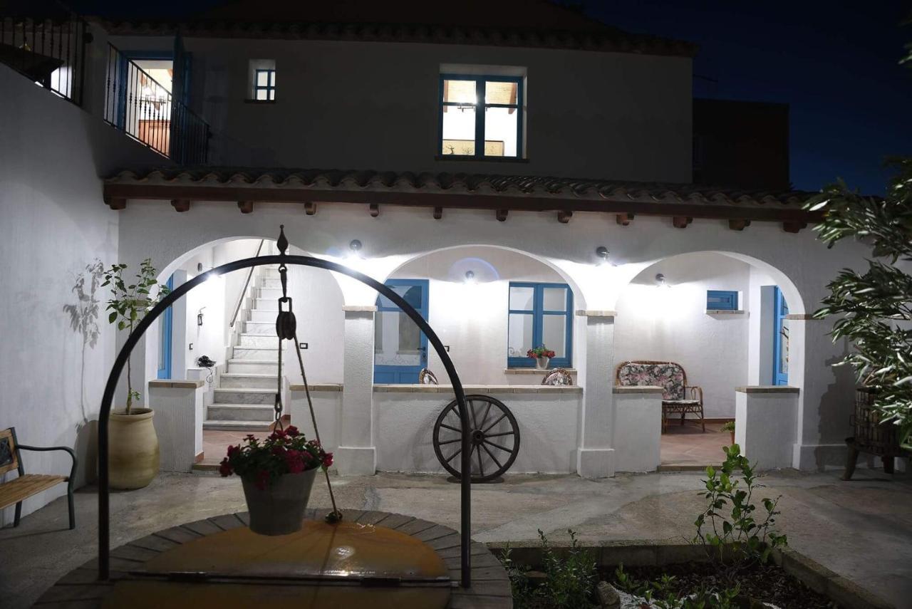 Centu Concas Bed and Breakfast Muravera Buitenkant foto