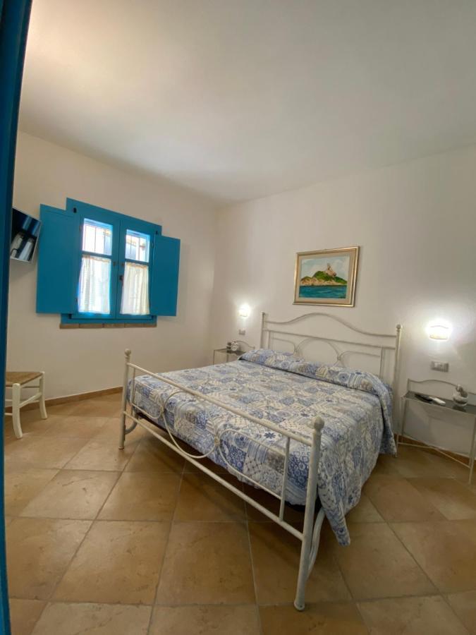 Centu Concas Bed and Breakfast Muravera Buitenkant foto