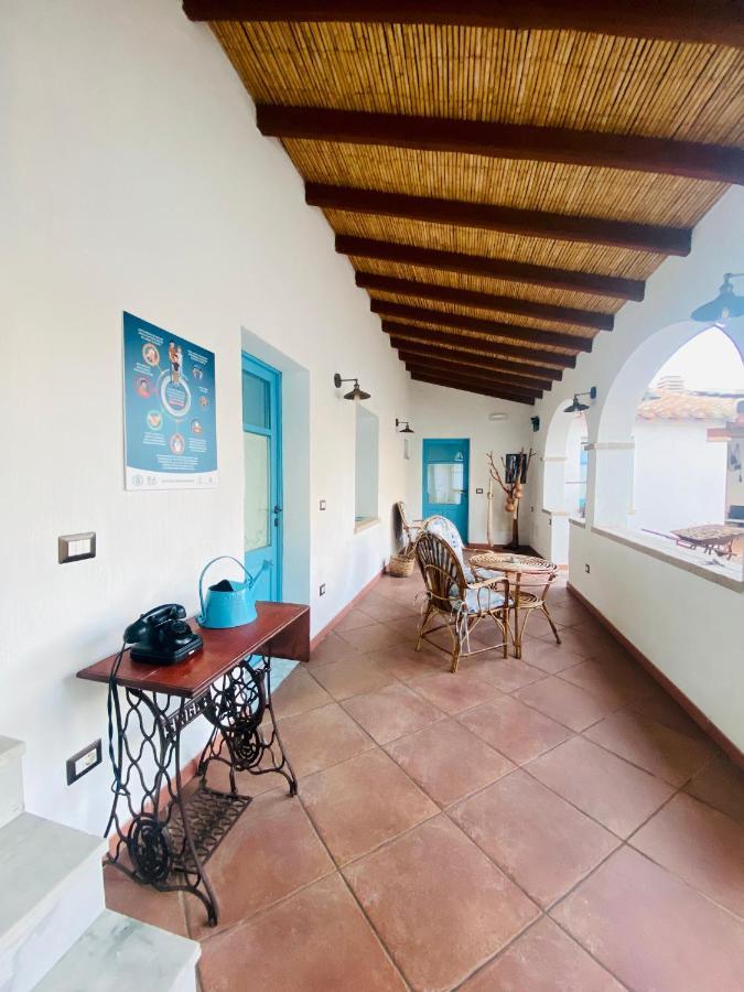 Centu Concas Bed and Breakfast Muravera Buitenkant foto