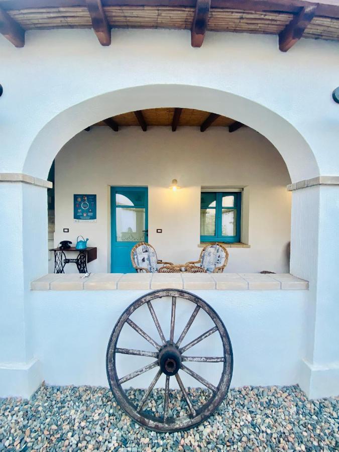 Centu Concas Bed and Breakfast Muravera Buitenkant foto